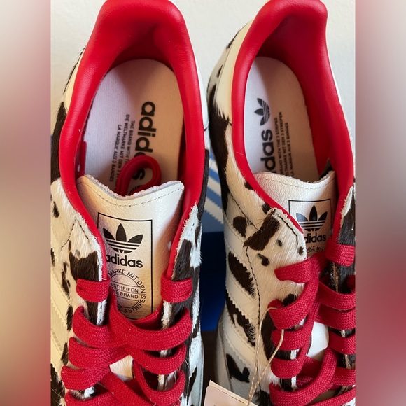 NWT Women’s Adidas Samba OG Cow Print Sneakers Size 7.5 - Picture 5 of 8